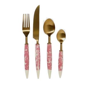 Juegos de cubiertos con mango de diseñador real con mango de resina Juegos de cubiertos para uso de comida de fiesta de boda en acero espejado - Product Image 1