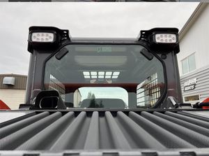 รถตักล้อยางขนาดเล็ก Kubota SVL75-3 แบบมีห้องโดยสาร สำหรับงานก่อสร้างและฟาร์ม - Product Image 6