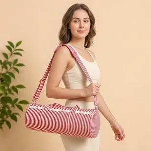 Bolsa de Yoga Acolchada de Algodón Hecha a Mano, con Estampado Floral, Ecológica, para Transportar Tapetes de Yoga, Pilates, Gimnasio y Viajes - Product Image 4