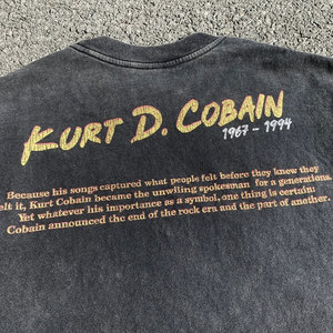 เสื้อยืดพิมพ์ลายวงดนตรี Cobain Punk สไตล์วินเทจสตรีทแวร์สำหรับผู้ชาย ผ้าทอ 100% คอตตอน ล้างสีแบบแอซิดวอช ดีไซน์เรโทรกรันจ์ ปรับแต่งได้ - Product Image 6