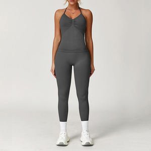 Ensemble de yoga 2 pièces pour femme : débardeur sans couture à épaules dénudées ou à une épaule et short taille haute, respirant et extensible dans les quatre sens - Product Image 2