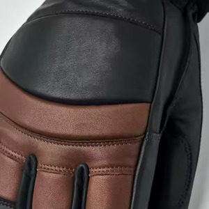 Fournisseur direct d'usine de gants de ski en cuir de chèvre avec logo personnalisable pour les sports d'hiver et les mites en cuir pour temps froid - Product Image 4
