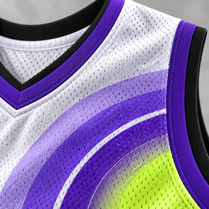 Maillot de basket-ball personnalisé, ensemble uniforme de basket-ball sublimé avec short assorti pour les équipes scolaires et de club pour les jeunes - Product Image 5