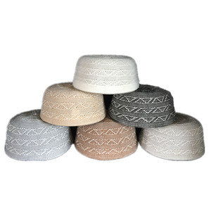 Bonnet musulman, Kufi islamique, Chapeau de prière tricoté, Taqiyah au crochet, Takke, Topi, Chapeau Kofi musulman - Product Image 1