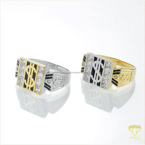 Anillo Cuadrado de Diseño para Hombre en Plata de Ley 925 con Diamante Cultivado en Laboratorio, Estilo Lujoso para Tiendas Minoristas, Revendedores e Importadores - Product Image 4