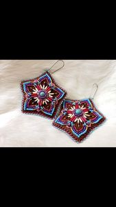 Pendientes de Diseño con Cuentas Bordadas Hechos a Mano para Mujer, Estilos Étnicos, Bohemios y de Moda Contemporánea - Product Image 6