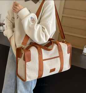 Bolsas Deportivas de Cuero Genuino de Alta Calidad con Forro de Poliéster, Ligeras, OEM/ODM, Hechas en Pakistán para Adultos - Product Image 6