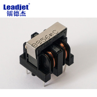Commande Leadjet V8820 Imprimante à jet d'encre continue machine de codage Multi-langues Imprimante de date d'expiration