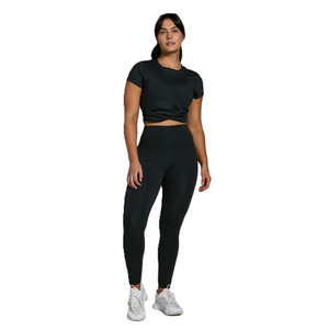 Chemise crop top moderne pour femmes, tissu doux, coupe ajustée, confortable à porter, design tendance pour un style streetwear. - Product Image 2
