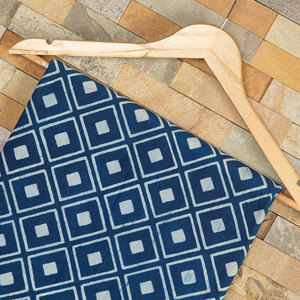 Tissu léger en coton tissé biologique 120gsm Cross Design Indigo pour la création de vêtements pour filles Robes Rideaux Costumes Chemises - Product Image 2