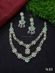 Classic American Diamond Bridal Jewelry <b>Set</b> Two-Piece Necklace and Earrings for Wedding Fashionable Classic Style - Product Image 4