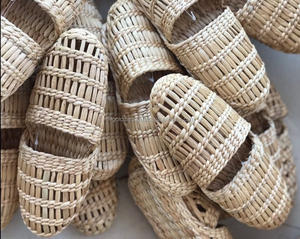 Hot Deal 2025 Comfortable and Eco-Friendly <b>Slippers</b> Durable Water Hyacinth <b>Slippers</b> from Vietnam for Bedroom and Living Space - Product Image 5