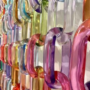 Chaînes en résine personnalisables, très grandes et aux couleurs claires, maillons en résine multicolores de grande taille disponibles. - Product Image 5