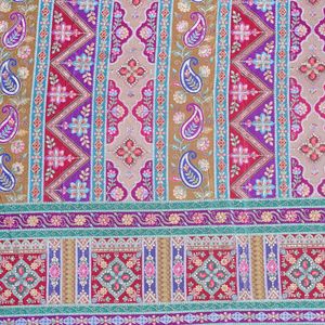 Tissu en crêpe léger brodé floral doré antique de 54 pouces avec bordure Daman pour Kurtis, tuniques, robes Anarkali et ensembles de costumes - Product Image 6