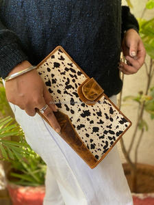 กระเป๋าสตางค์ผู้หญิงหนังแท้สวยทนทานพิมพ์ลายสัตว์แบบพับสองทบเคสใส่บัตรเครดิต - Product Image 4