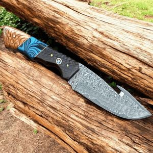 Couteaux de survie et de chasse d'extérieur avec lame à motif Damas, manche en bois lisse, construction Full Tang et étui en cuir - Product Image 5