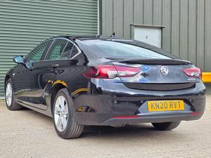 MINT 2020 INSIGNIA 1.6 TURBO D ECOTEC SRI NAV GRAND SPORT EURO 6 5DR - Product Image 3
