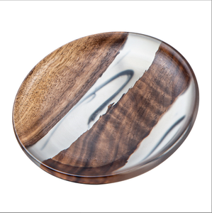 ที่รองแก้วกาแฟ/ชา ทำจากไม้วอลนัทและเรซิ่น - Product Image 6