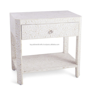 Muebles con incrustaciones de hueso de lujo Mesa auxiliar de estilo moderno para dormitorio o sala de estar para uso doméstico de la India - Product Image 5