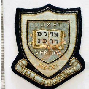 Venta Directa de Fábrica, Insignias Bordadas a Mano para Prendas, Insignias Bordadas a Mano de Alta Calidad y Nuevo Estilo - Product Image 4