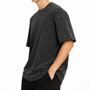 T-shirt personnalisé pour homme en coton lavé style vintage, coupe décontractée, en coton doux et épais, respirant, idéal pour le streetwear et la mode masculine - Product Image 4