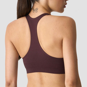 Sujetador deportivo ligero personalizado para mujer, diseño de espalda en Y, con relleno push-up, acanalado, elástico, para entrenamiento y uso en verano. - Product Image 2