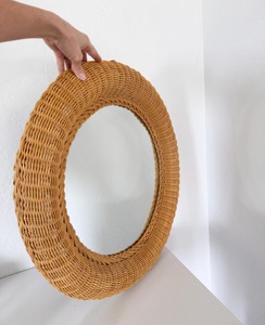 Espejo de ratán con marco redondo, espejo de pared tejido a mano natural para decoración de cafeterías y boutiques, para un ambiente rústico y elegante. - Product Image 5