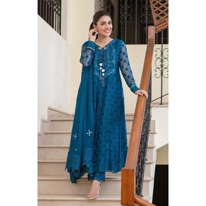 2021 dernier Style pakistanais indien robes de mariée Collection en mousseline de soie brodée fête porter vente chaude en soie de Viscose - Product Image 4