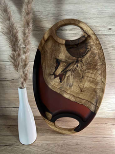 Bandeja de Servir de Madera de Nogal Macizo Hecha a Mano de Lujo con Resina Epoxi Ámbar y Asas de Metal Negro, Tabla de Charcutería para Hoteles y Restaurantes - Product Image 5