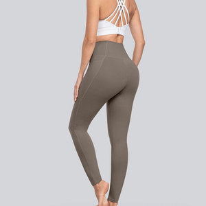 Legging personnalisé pour femme, taille mi-haute élastique, vêtement de fitness, écologique, respirant, design ergonomique. - Product Image 2