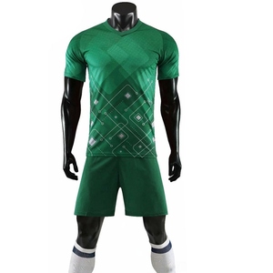 Conjunto de Camiseta de Fútbol Verde para Hombre, Cuello en V, Manga Corta, Estampado Geométrico, Poliéster que Absorbe la Humedad, Uniforme Deportivo para Todas las Temporadas - Product Image 1