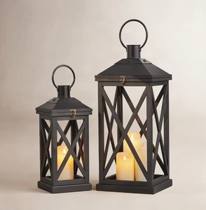 Juego de Faroles Decorativos de Metal Negro al por Mayor, Portavelas Rústico de Hierro y Vidrio con Diseño en X para Decoración del Hogar, Bodas y Eventos Festivos - Product Image 1