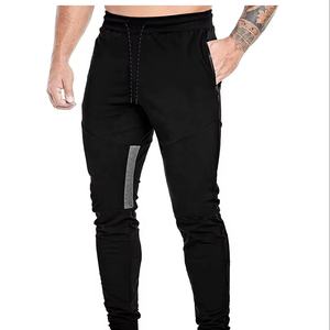 Venta al por mayor de pantalones de chándal personalizados de alta calidad de impresión de lana negro Jogging Pantalones para hombres y mujeres logotipo personalizado - Product Image 1