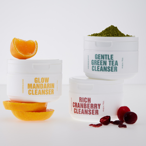 Le nettoyant riche à la canneberge de la marque coréenne de soins vegan HERRSAINE a remporté la 1ère place dans la catégorie des nettoyants hydratants en mousse pour la peau. - Product Image 4