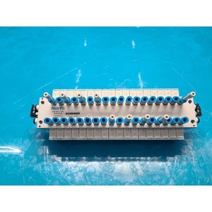 FESTO Vanne solénoïde Festo UMPO-PR18-3-F1-SV-SA3083821KR Bloc de distribution pneumatique d'occasion pour équipement semi-conducteur de marque Legacy - Product Image 3