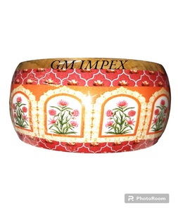 Vente chaude 9.5 pouces rond en bois d'acacia artisanat bol de service fait à la main en bois salade et bols de fruits gravure GM Impex produit ligne - Product Image 4