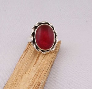 925 Silver Red Gemstone Party <b>Ring</b> Factory Direct Wholesale Natural Oval <b>Jade</b> Scalloped Frame Custom Jewelry Supplier - Product Image 5