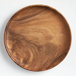 Assiette ronde en bois naturel artisanal pour servir les aliments, le dîner, les collations, les fruits, les desserts, le pain et les apéritifs, adaptée - Product Image 4