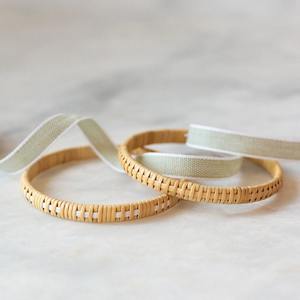 Bracelets en rotin tressés à la main, accessoires pour hommes et femmes, différentes tailles et designs disponibles. - Product Image 5