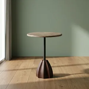 Table basse ronde moderne avec plateau en marbre et base en bois, design minimaliste, fabrication artisanale, meubles de salon - Product Image 3