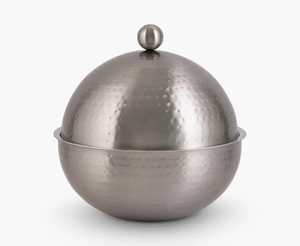 Plat à réchaud sphérique en acier inoxydable martelé, chauffe-plats de luxe en forme de boule pour service de buffet moderne en hôtellerie et restauration - Product Image 1