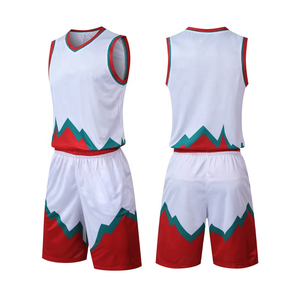 Nouvel ensemble d'uniformes de basketball unisexe pour adultes, respirant, 100 % polyester, maillot de basketball personnalisé par sublimation à manches courtes - Product Image 4