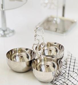 Juego de tazones de metal dorado con decoración de ramas de hojas, estilo glamuroso hecho a mano para decoración del hogar, tazón de metal dorado pulido para uso en fiestas. - Product Image 3