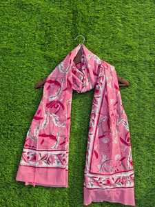 Écharpes en coton fleuries, longues, légères et respirantes, mode féminine pour un usage quotidien, toutes saisons, accessoire textile imprimé, extérieur - Product Image 4