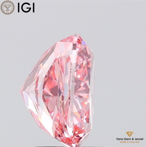 เพชร CVD ผลิตในห้องปฏิบัติการ น้ำหนัก 3.01 กะรัต ทรงคุชชั่น พร้อมใบรับรอง IGI ความสะอาดระดับ VS2 สีชมพูแฟนซีสดใส สำหรับการสร้างสรรค์เครื่องประดับสมัยใหม่ - Product Image 3