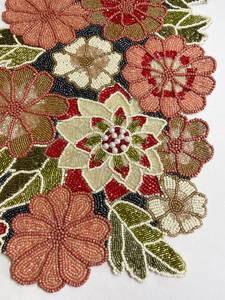 Chemin de table de luxe brodé de perles de rocaille avec bordure, fait main par msr overseas - Product Image 5