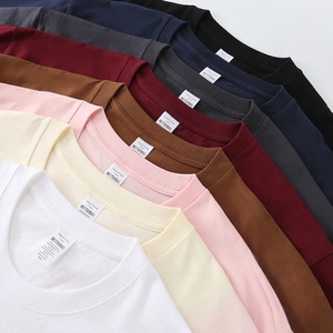 T-shirts unisexes à épaules tombantes en coton 100% 220g, personnalisables avec logo OEM, impression de design personnalisé, motif lettres - Product Image 2