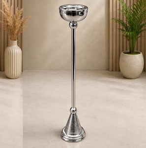 Quemador de Incienso de Acero Inoxidable de Lujo con Diseño de Estrella y Luna, Difusor de Aromaterapia para Uso Religioso, para Todas las Estaciones, de White Royals - Product Image 5