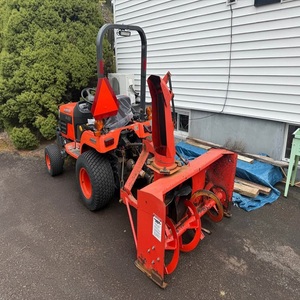 Kubota Lx331c Garden Tractor 4Wd Red Multifunctional Wheel Tractor - Product Image 5