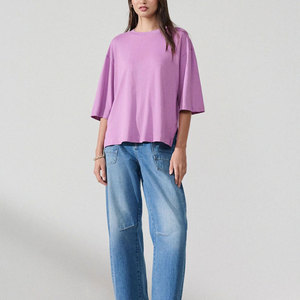 T-shirt ample pour femme en tissu respirant, nouvelle collection, coupe confortable, tenue décontractée quotidienne, texture douce - Product Image 1